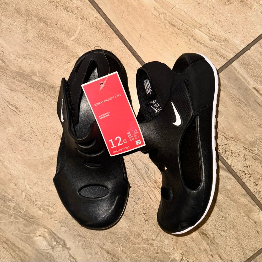 nike kids shoes
